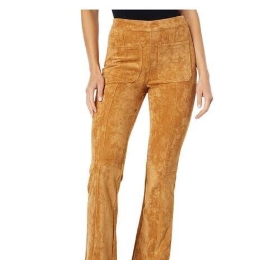 BLANKNYC] Womens Faux Suede Bootcut Pants in Toasted Caramel Size 26